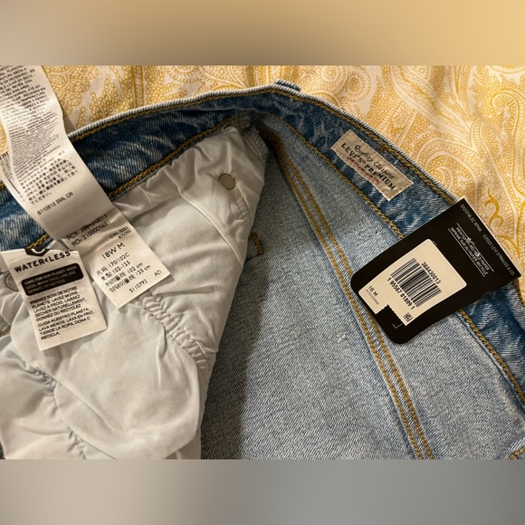 NWT Levi’s 18W Ribcage Ankle Jean - Picture 2 of 8